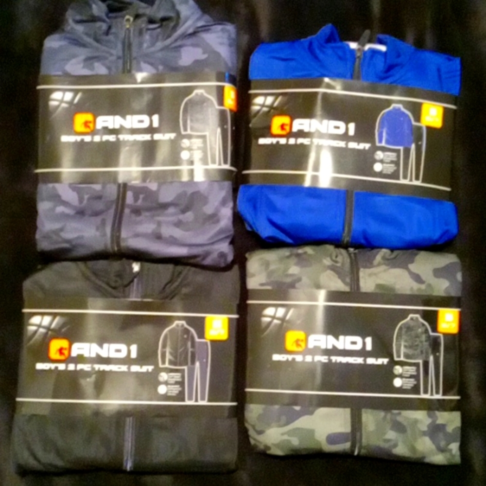 Bundle boys 6/7 track suits